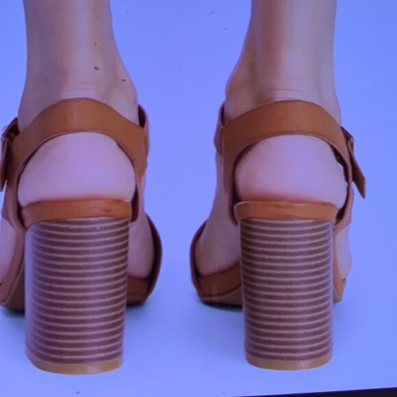 SODA SIDE STRAP STACKED HEEL OPEN TOE SANDAL - Picture 15 of 15